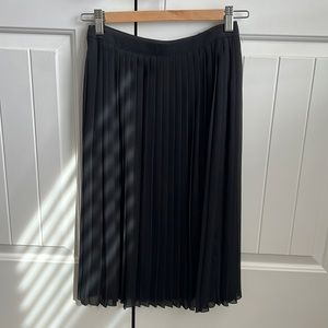Abercrombie and Fitch XS Black Pleated Skirt